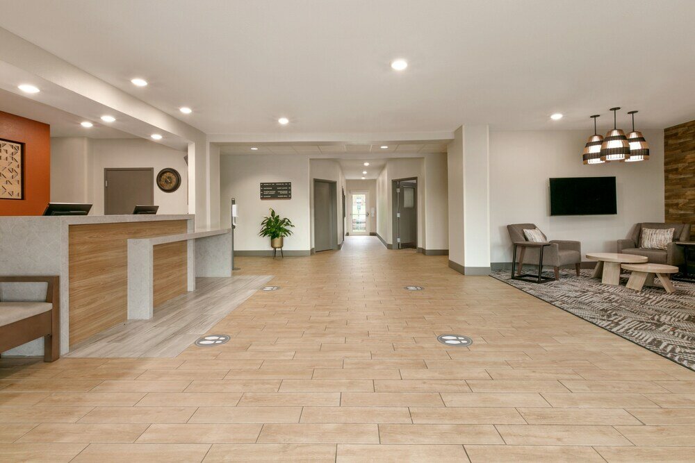 Фото Candlewood Suites Northeast Kansas City, an Ihg Hotel