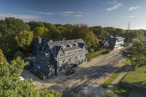 Гостиница Hotel Mardaga - Different Hotels в Лимбурге