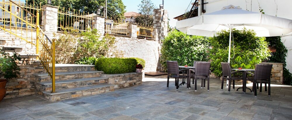 Фото Erofili Hotel and Suites