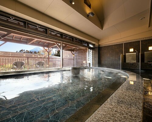 Гостиница The Gran Resort Princess Fujikawaguchiko в Префектуре Яманаси