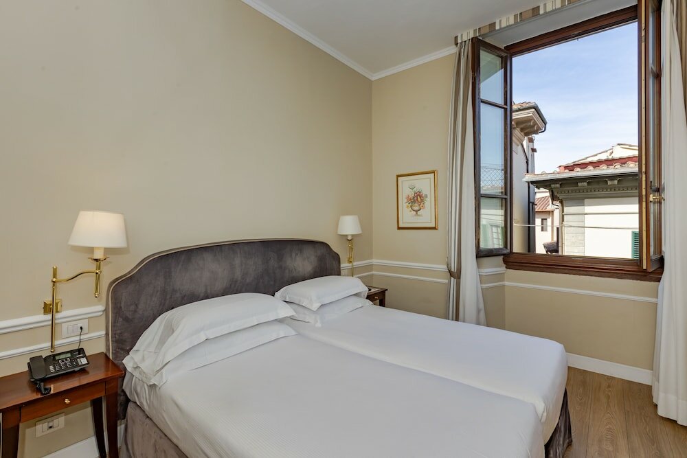 Фото Fh55 Hotel Calzaiuoli