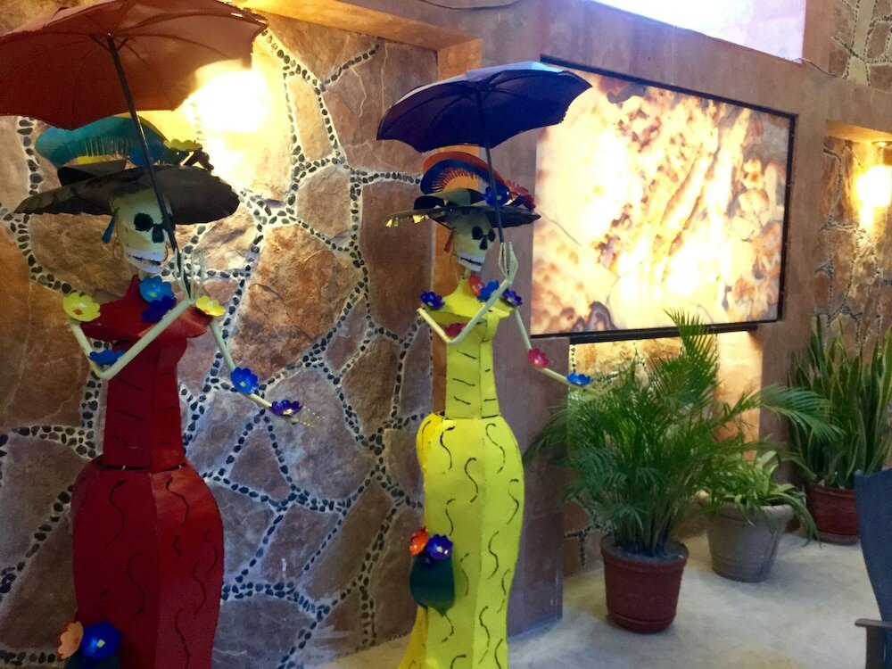 Фото Hotel Las Golondrinas