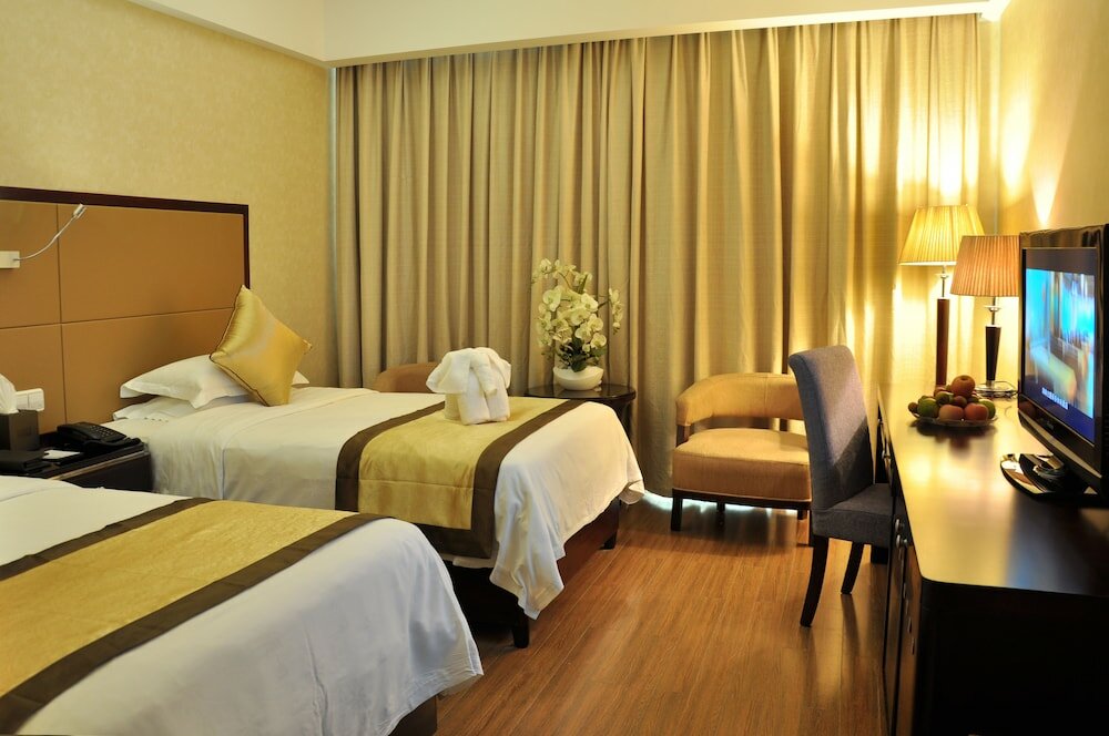 Фото Conifer Garden Hotel