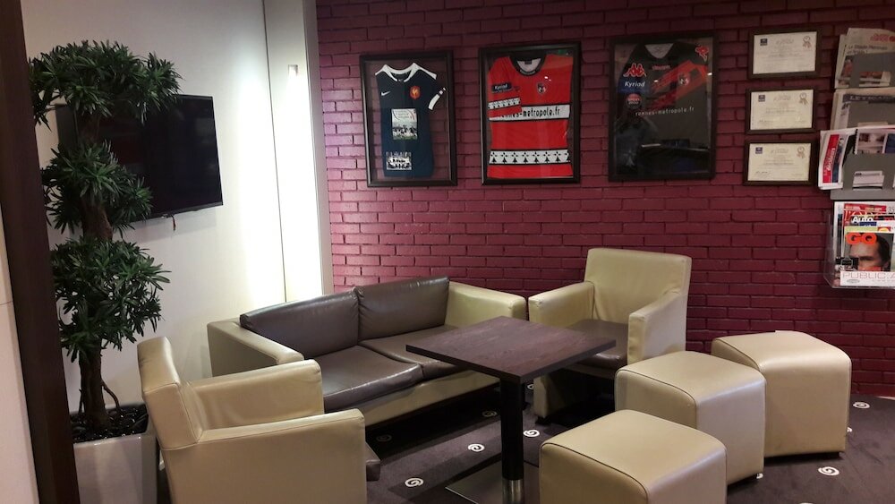 Фото Hôtel Kyriad Rennes Nord