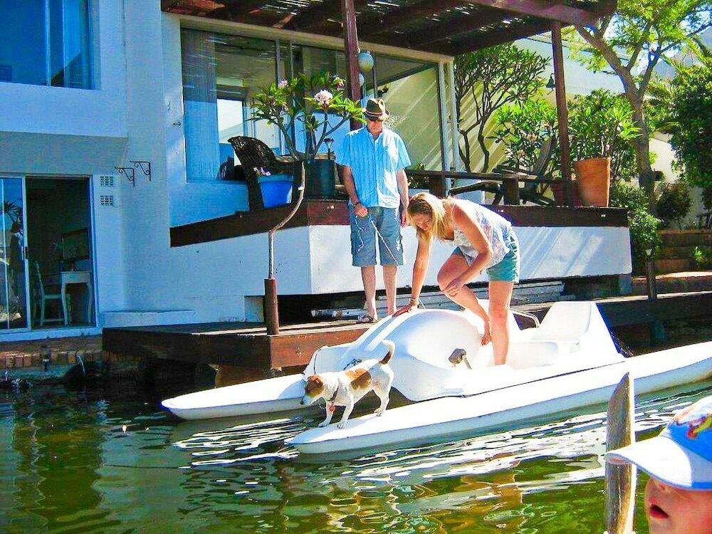 Фото Admiralty B&b