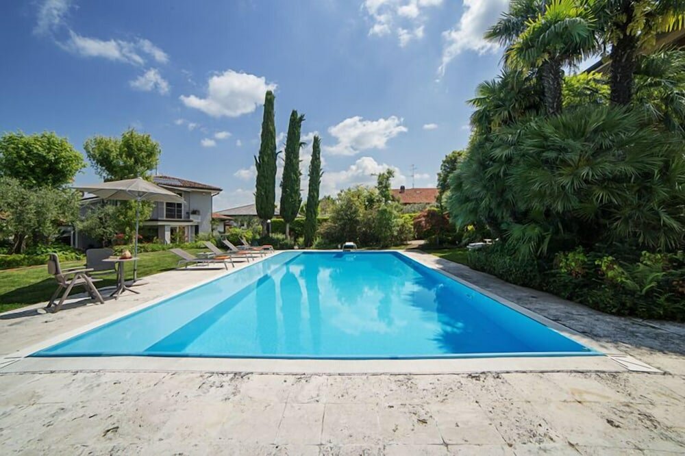 Фото B&b Villa Adriano