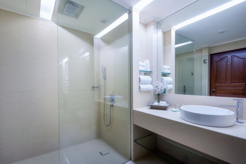 Фото Emerald Hotel Bangkok