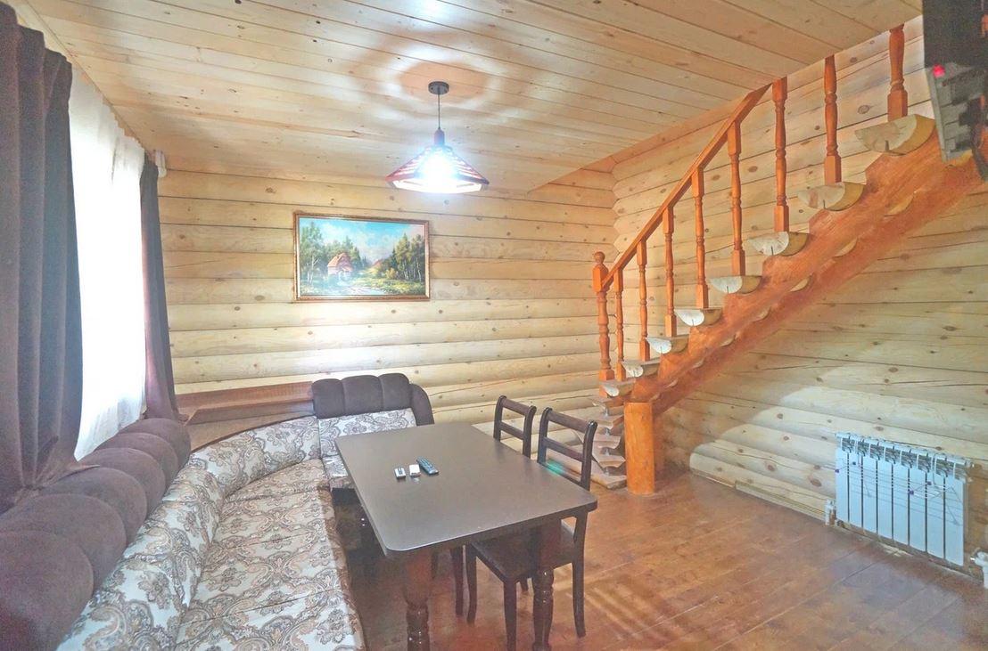 Фото Домик в лесу