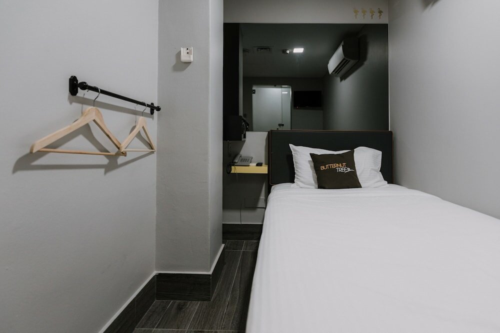 Фото Butternut Tree Hotel