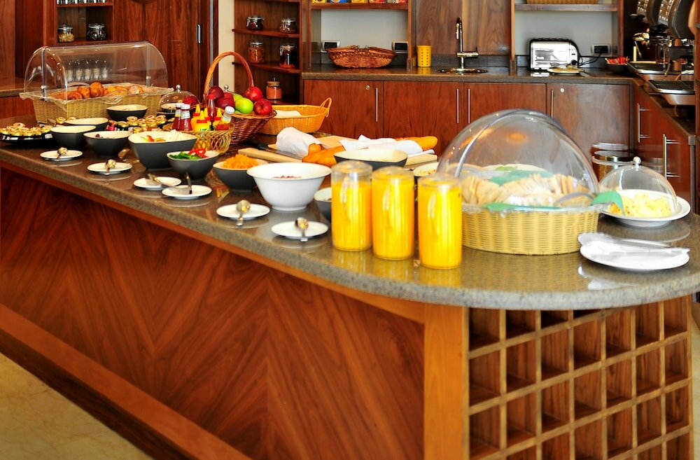 Фото Staybridge Suites Cairo - Citystars