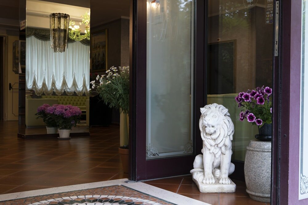 Фото Hotel Vienna