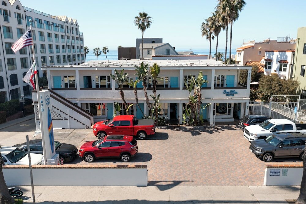 Фото Sea Blue Hotel