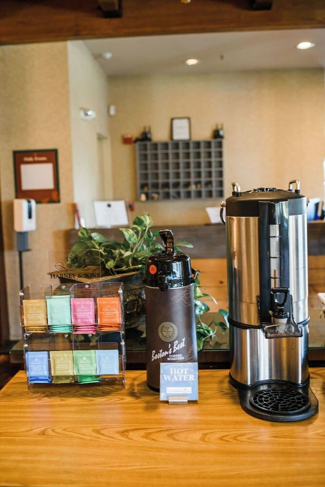 Фото The Wolfeboro Inn