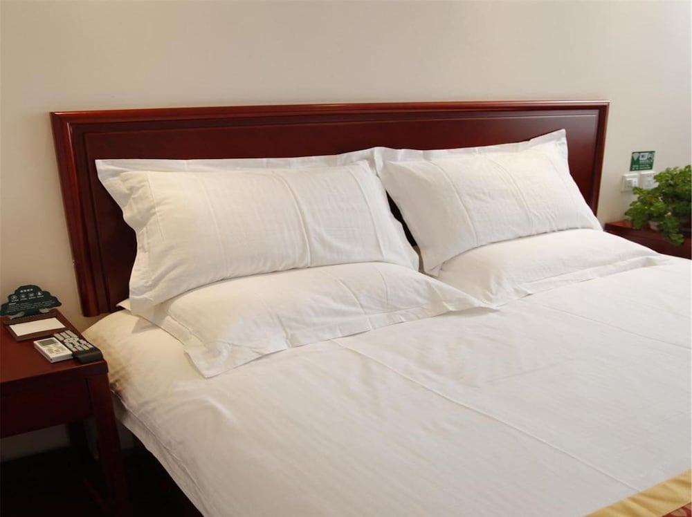 Фото Greentree Inn Beijing Yanqing Gaota Rd Express Hotel