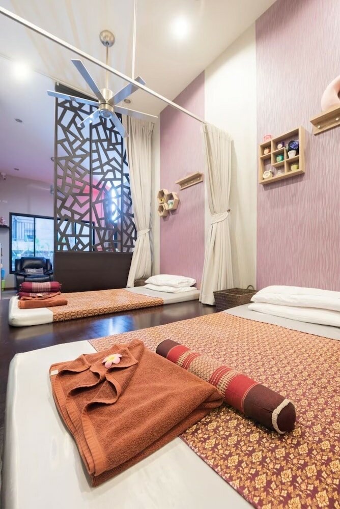 Фото Romyen Garden Place