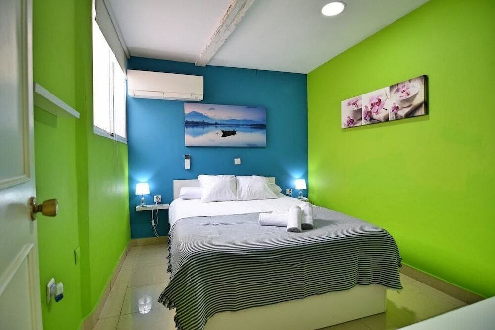 Фото Apartamentos Marqués de la Merced