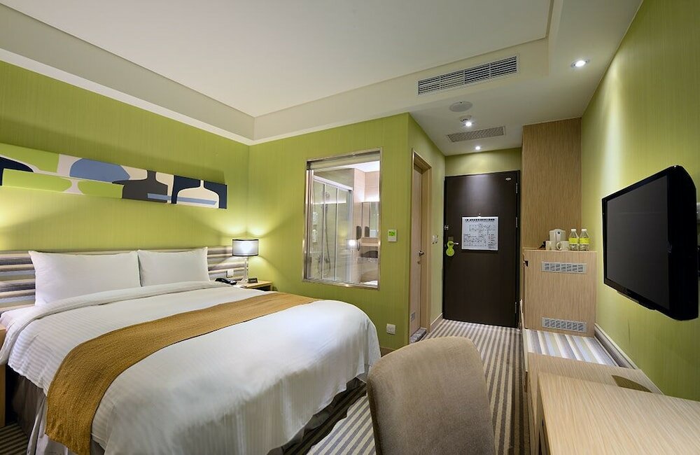 Фото Park City Hotel Central Taichung