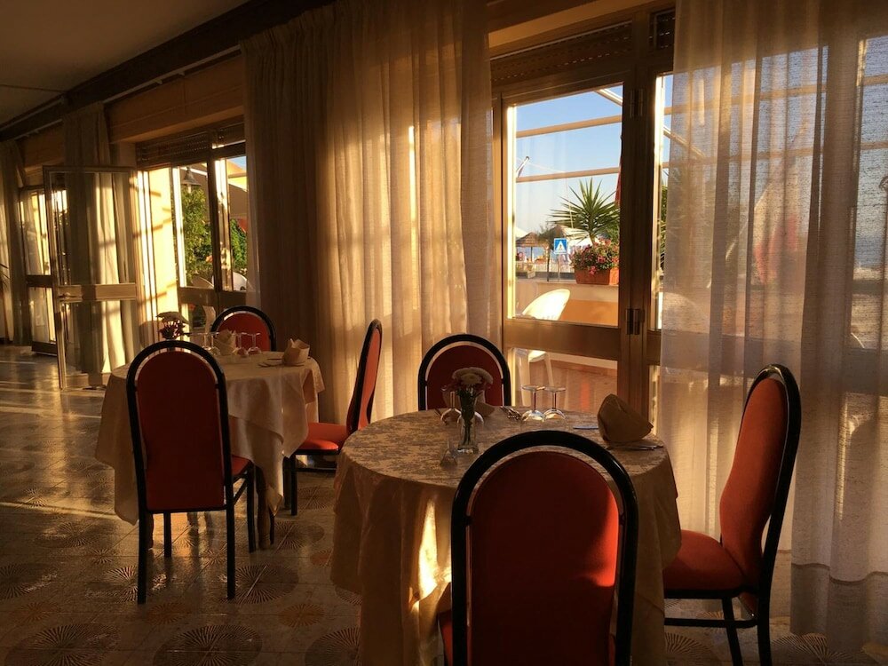 Фото Hotel Harmony