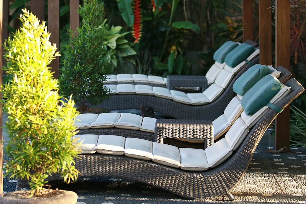 Фото Respati Beach Hotel