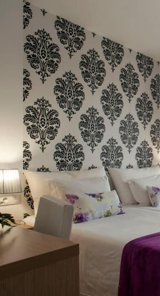 Фото Hotel Genesis