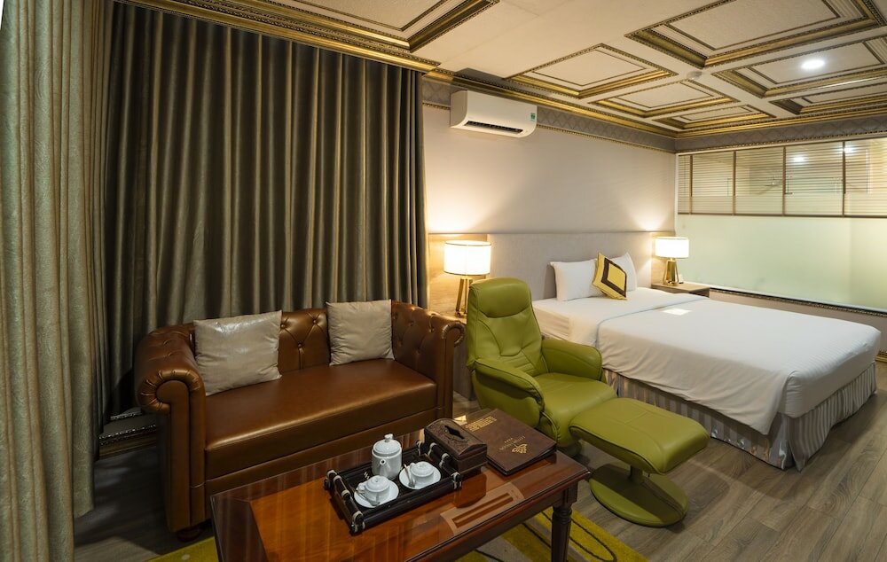 Фото Lotus SaiGon Hotel