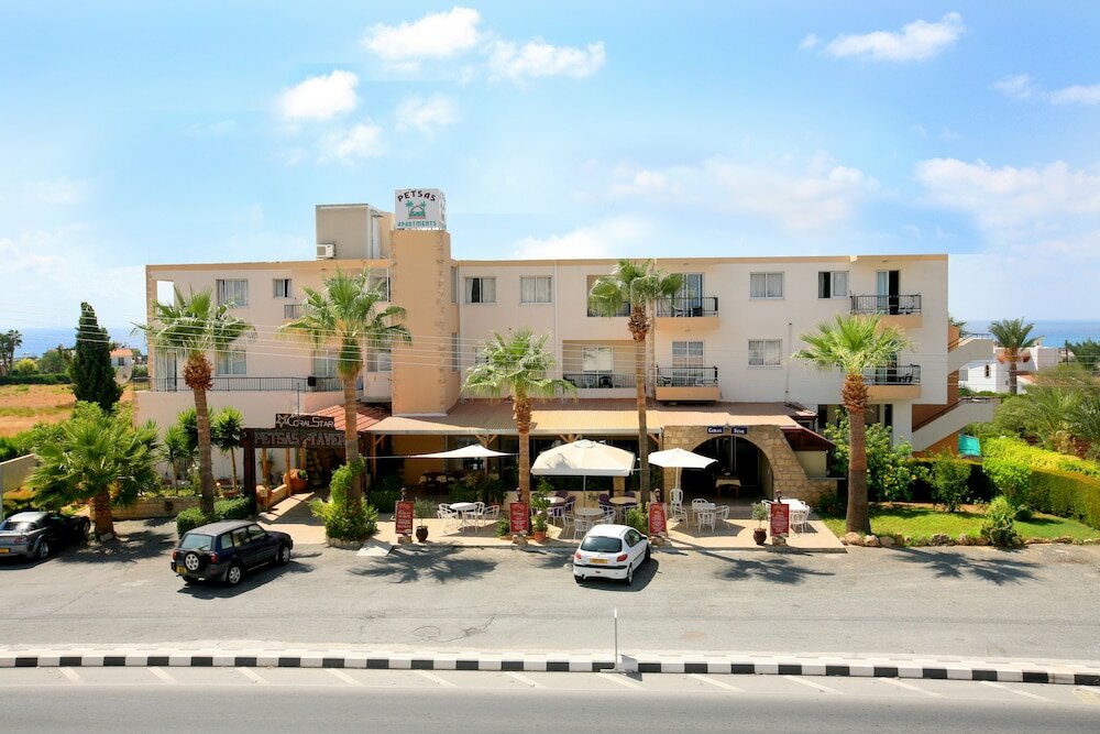 Фото отеля 3