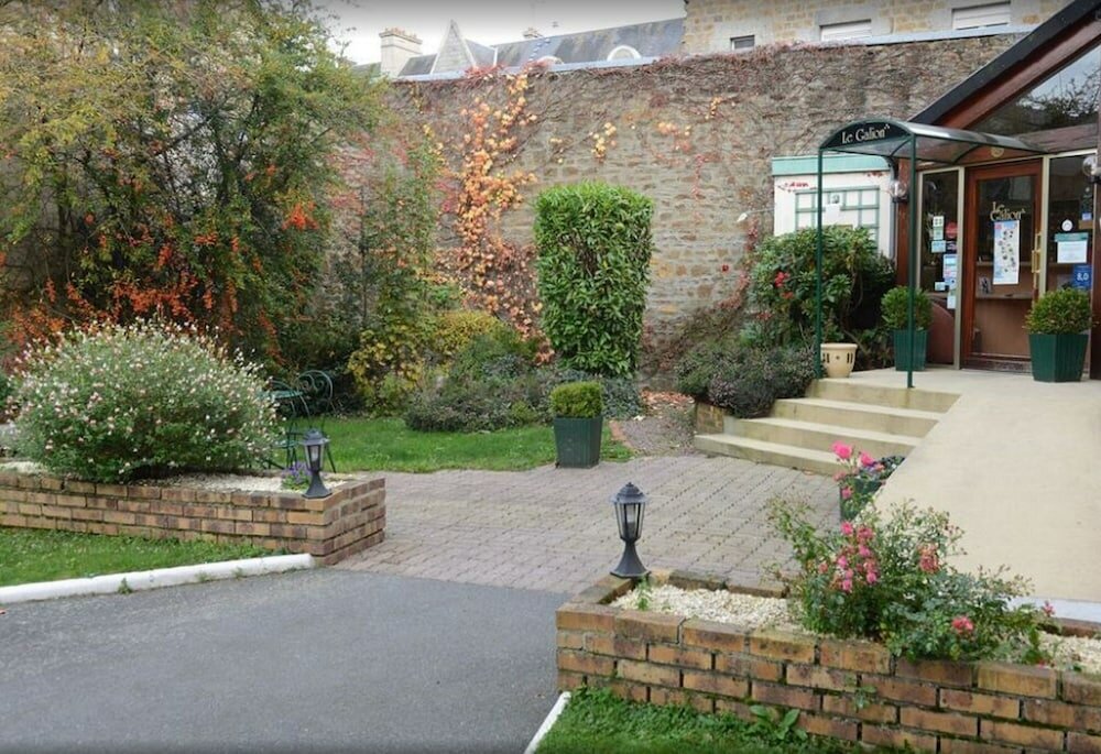 Фото Best Western Flers Centre Gare