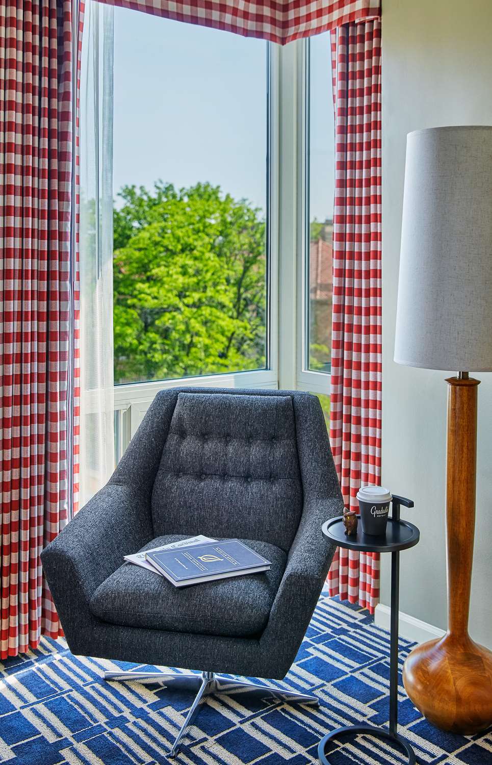 Фото Graduate Madison