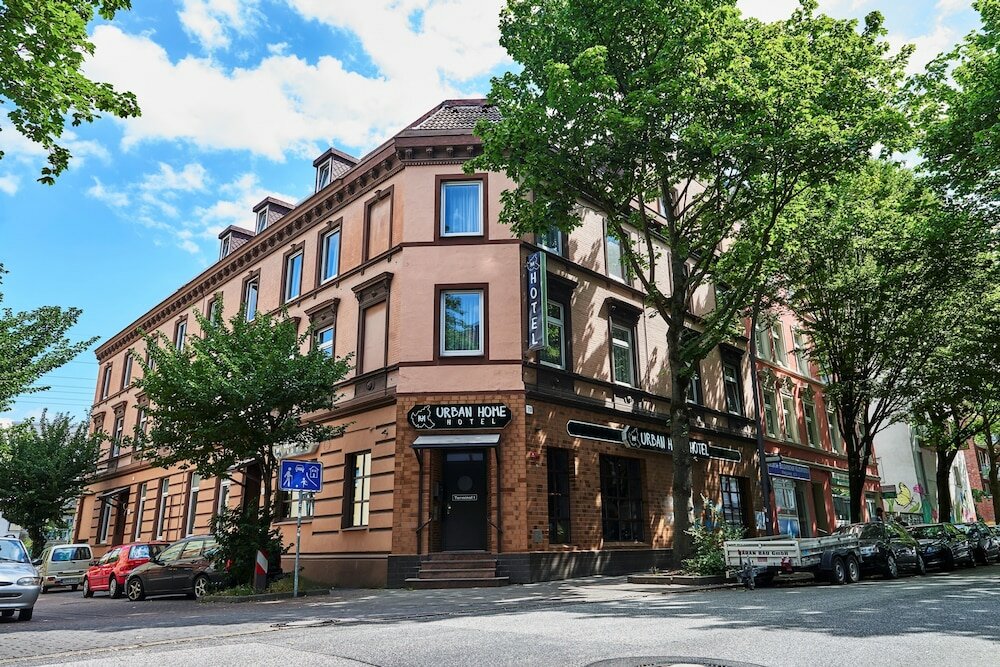 Фото отеля 1