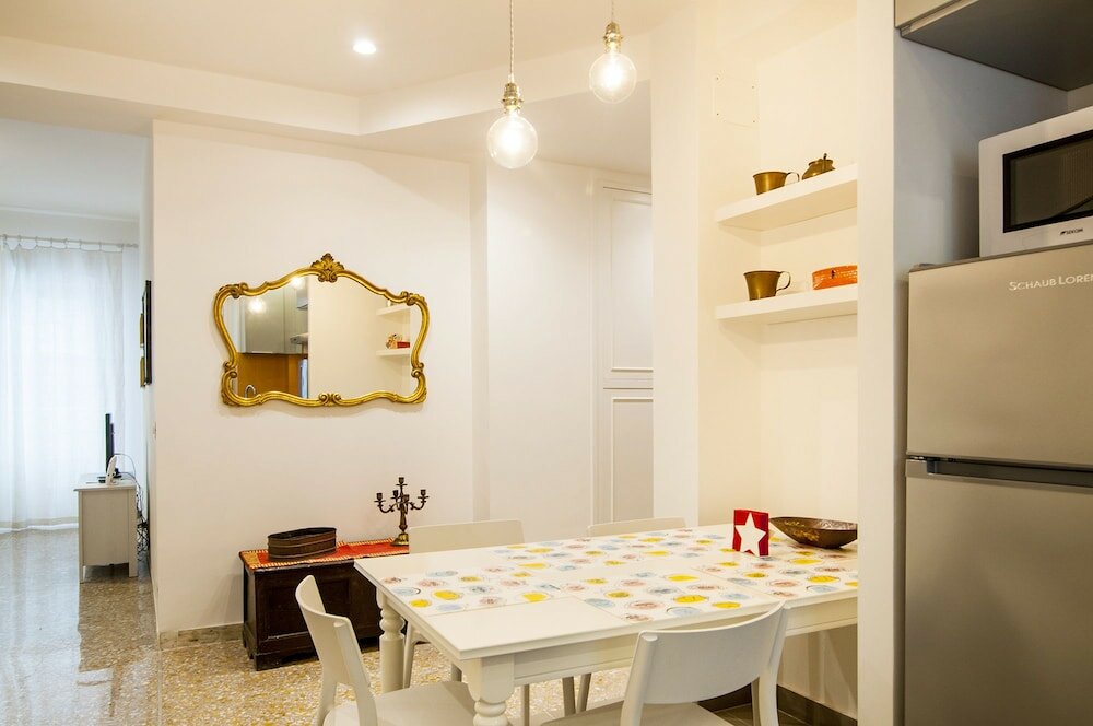 Фото San Pietro Bright Apartment