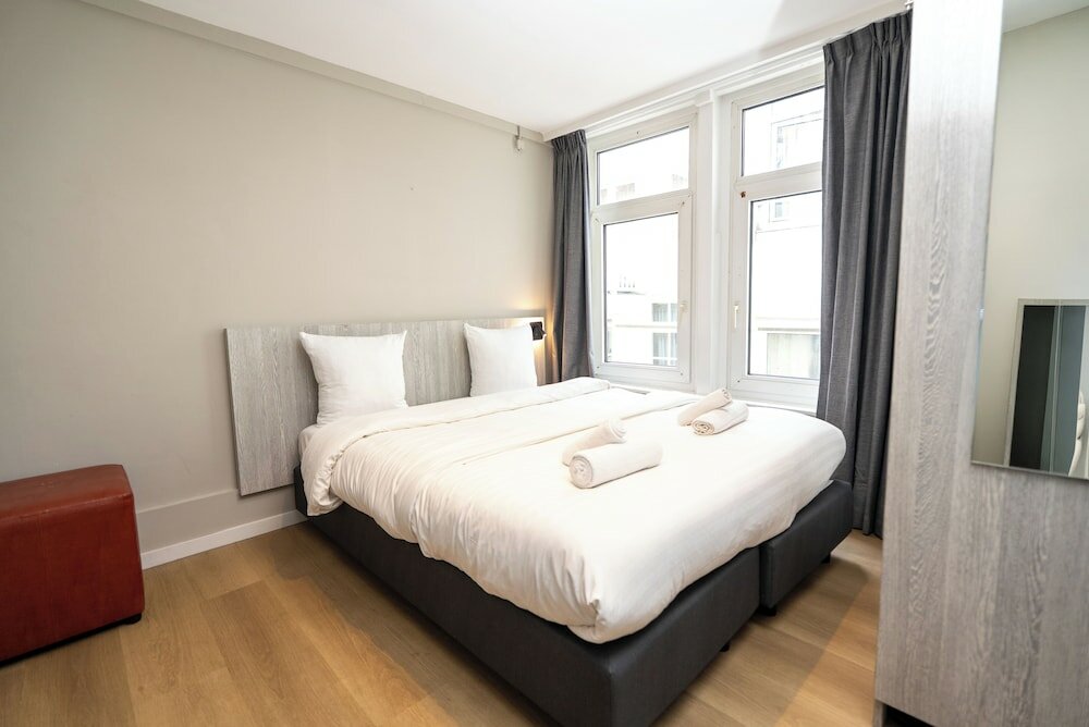 Фото Hotel Crown