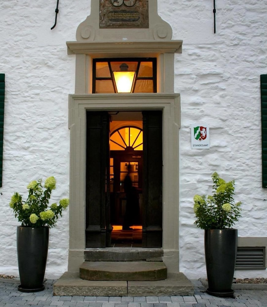 Фото Hotel Gut Landscheid