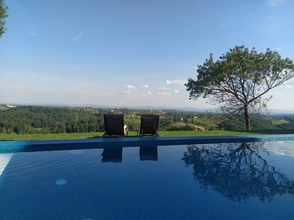 Фото Sibon Wine & SPA Resort Jeruzalem