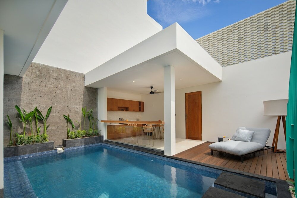 Фото Ayona Villa Canggu by Ini Vie Hospitality
