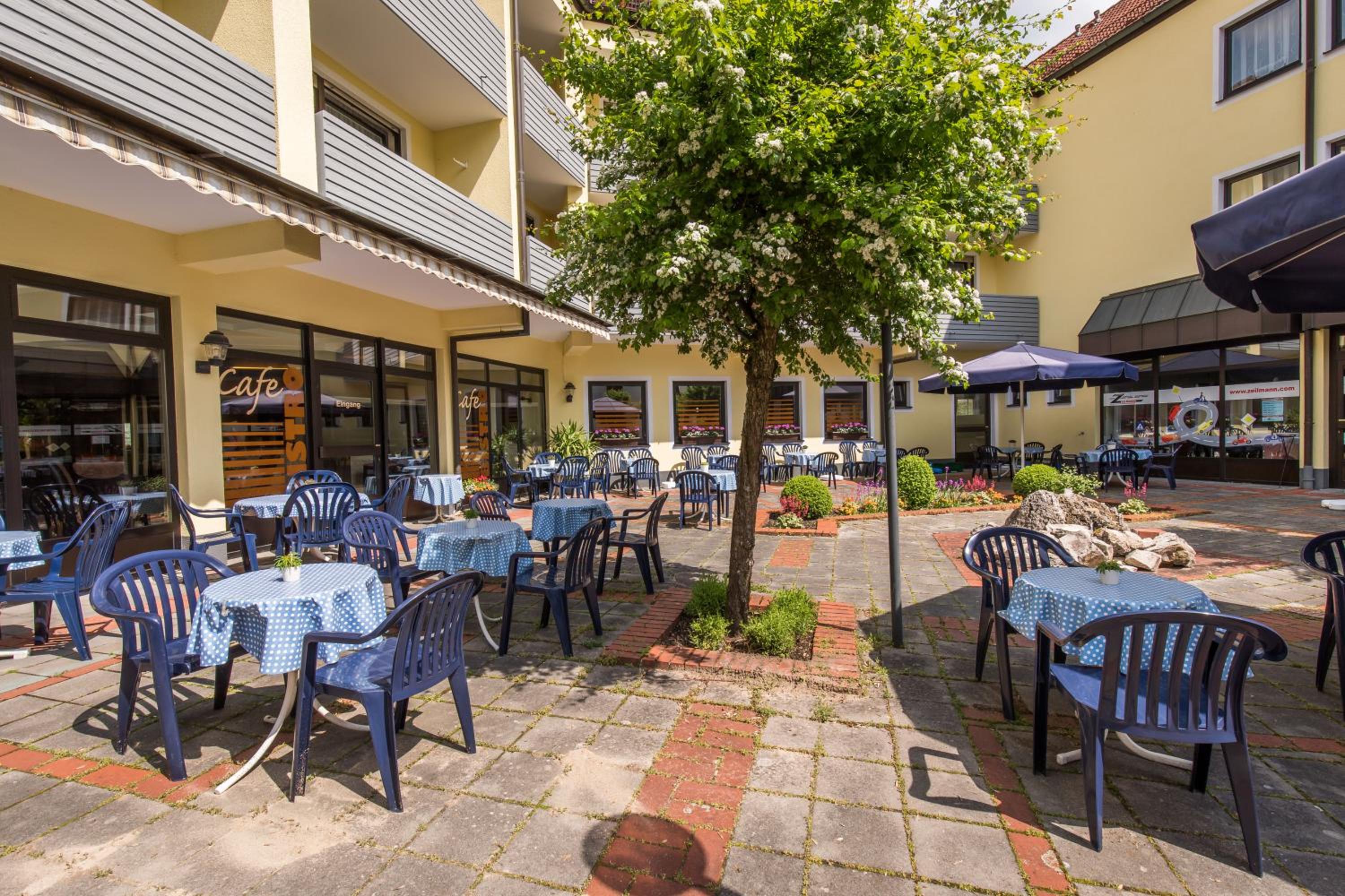 Фото Bruckmayers Hotel Schwan