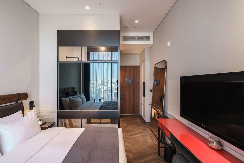 Фото Junibino Hotel Hongdae