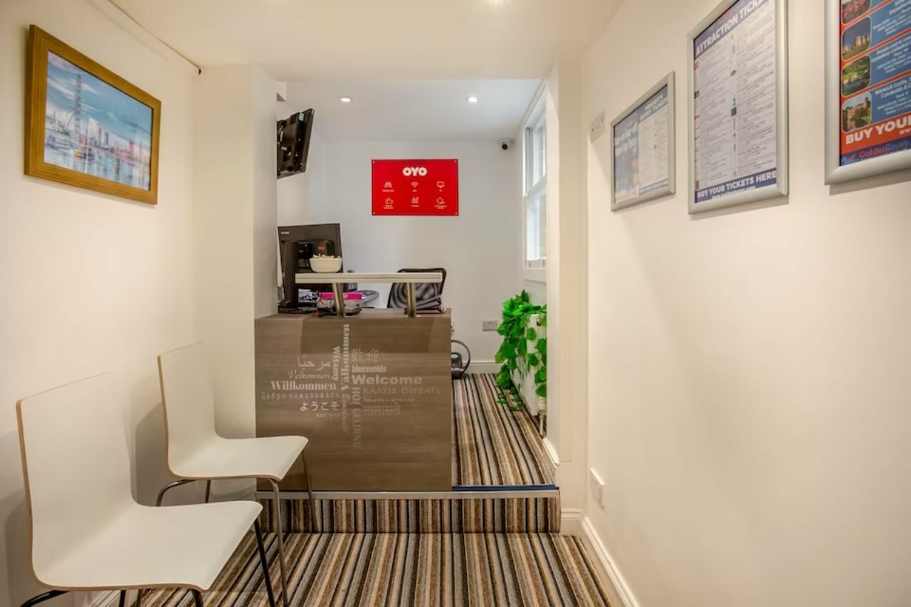 Фото Oyo Bakers Hotel London Victoria