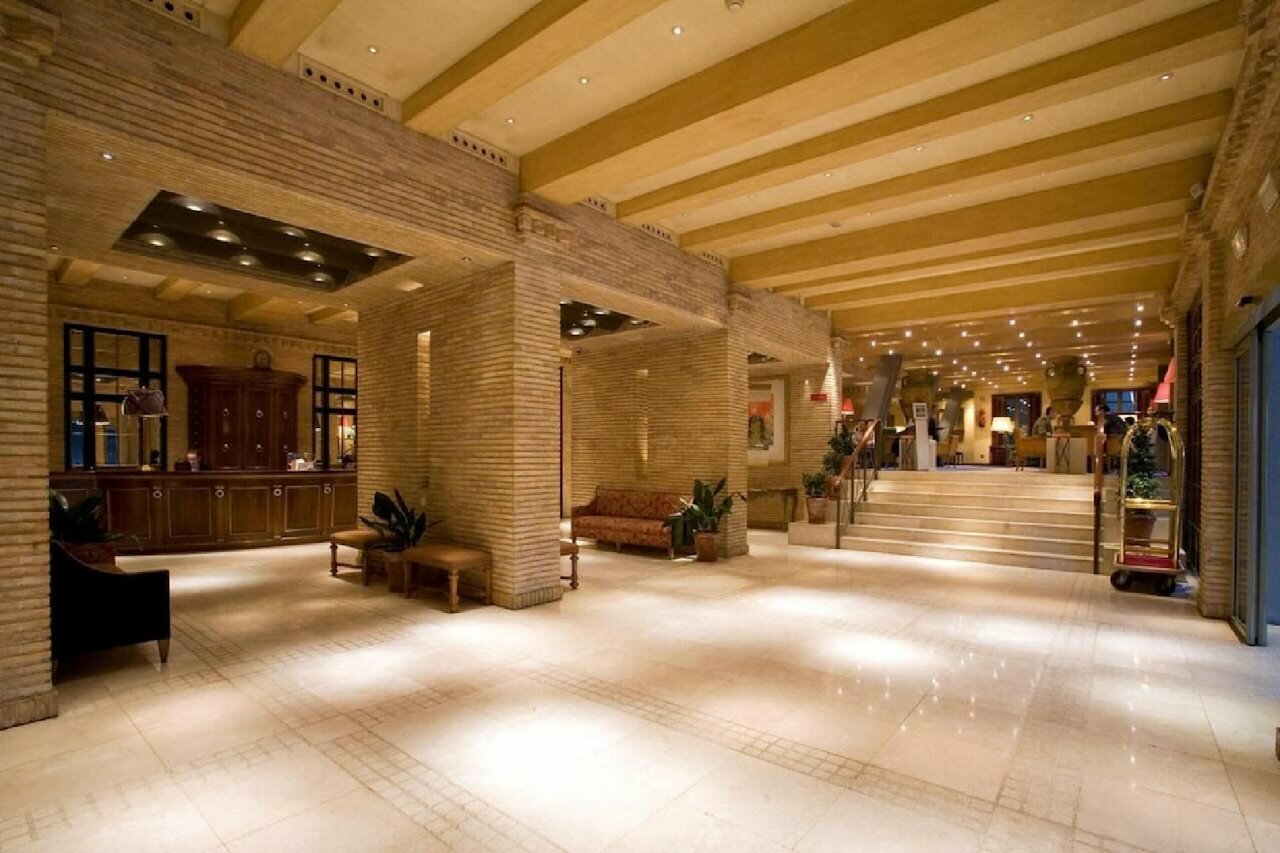 Фото Hotel Palafox