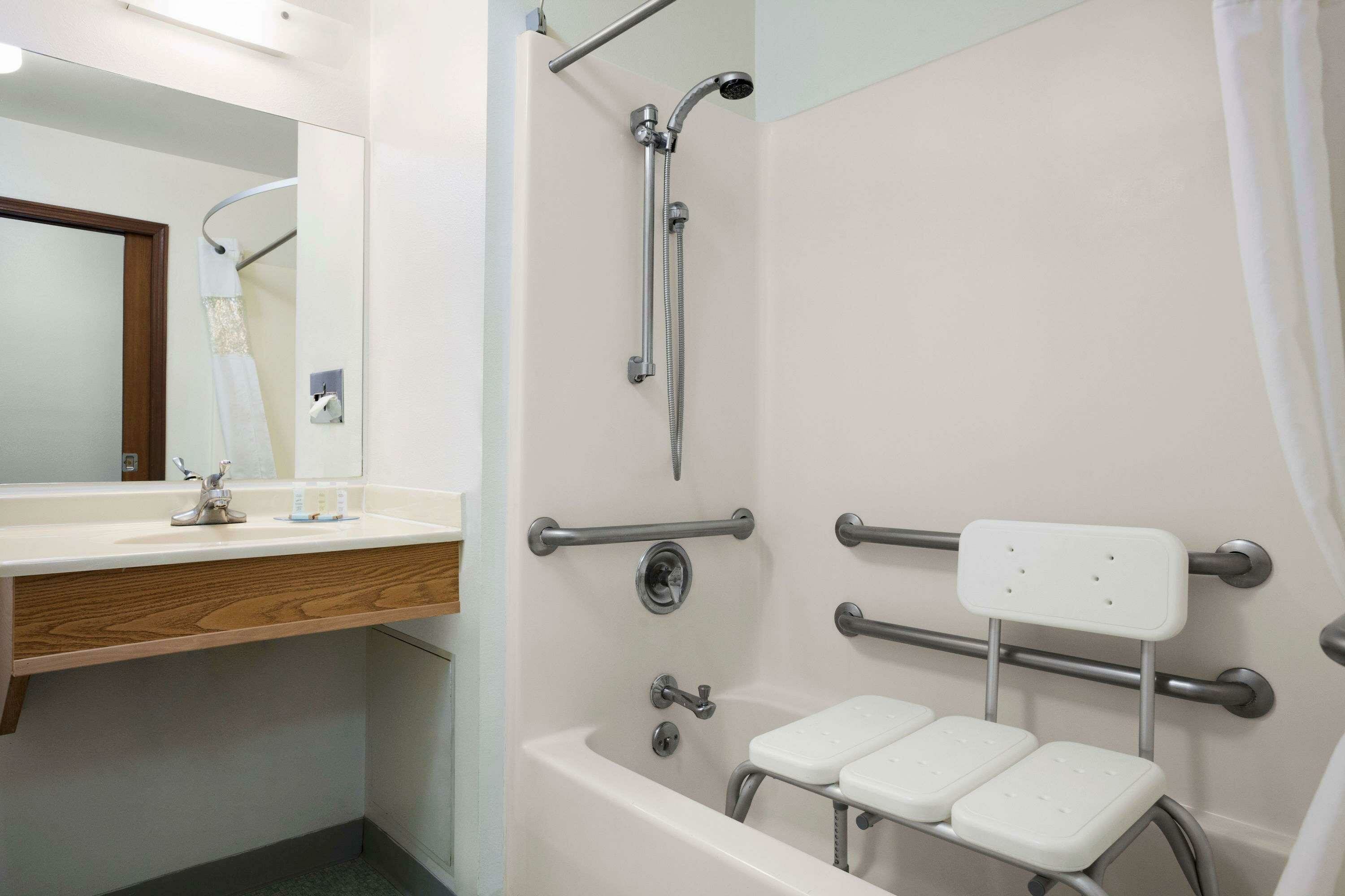 Фото Travelodge by Wyndham Elko Nv