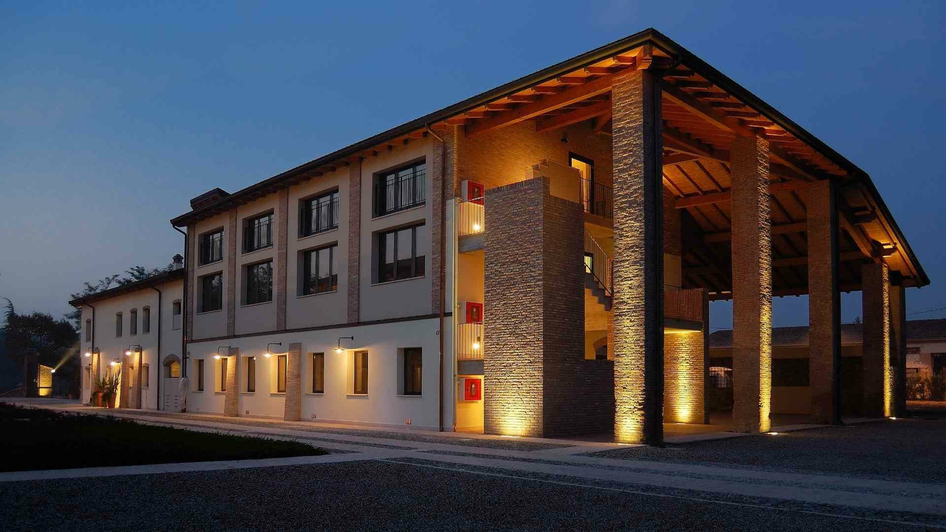 Фото Corte della Rocca Bassa