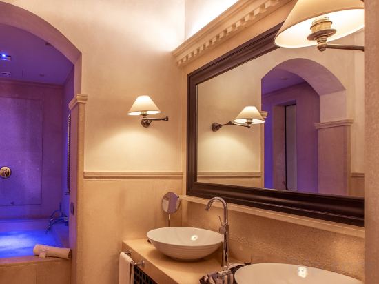 Фото Palazzo Gattini Luxury Hotel