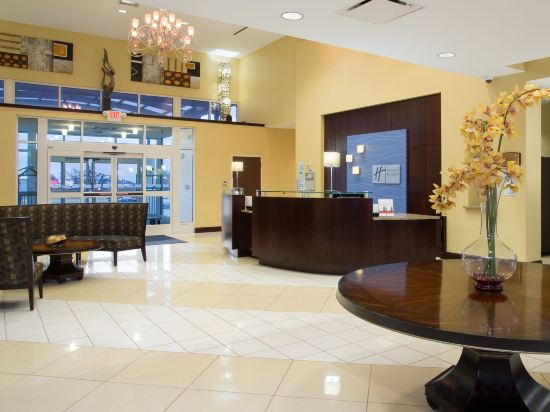 Фото Holiday Inn Express Lexington North-Georgetown, an Ihg Hotel