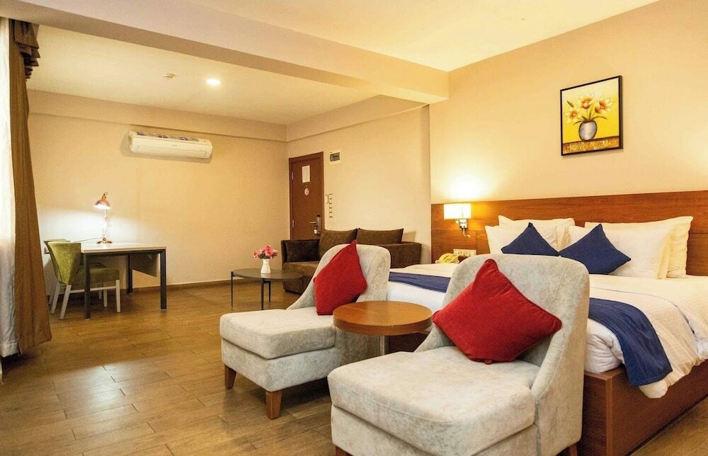 Фото Ah Hotel & Conference