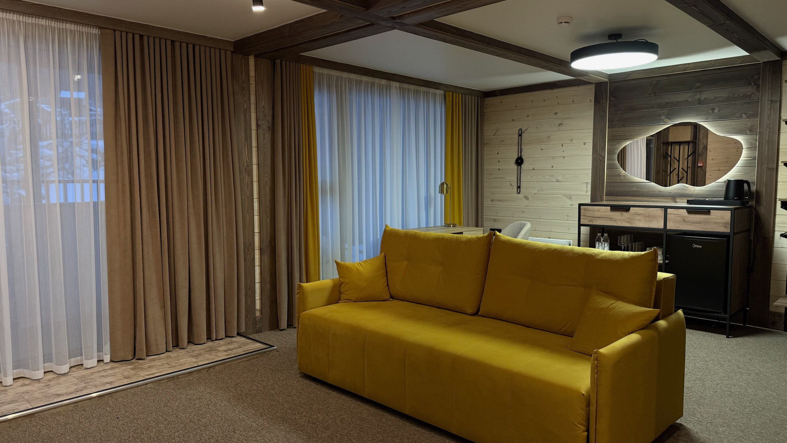 Фото Forest Green