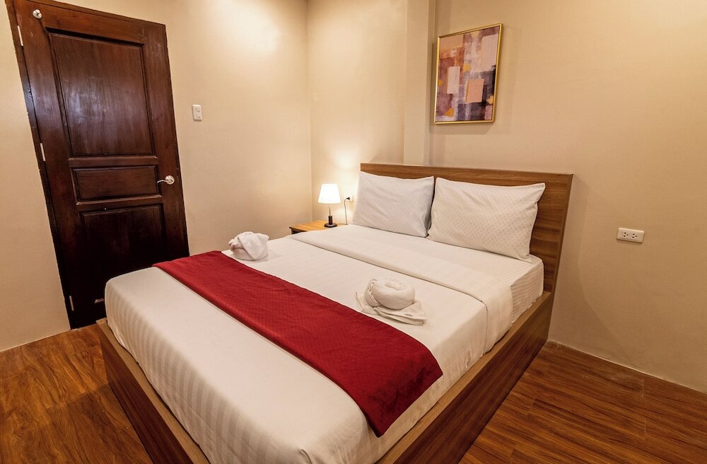 Фото Kiwi Hotel
