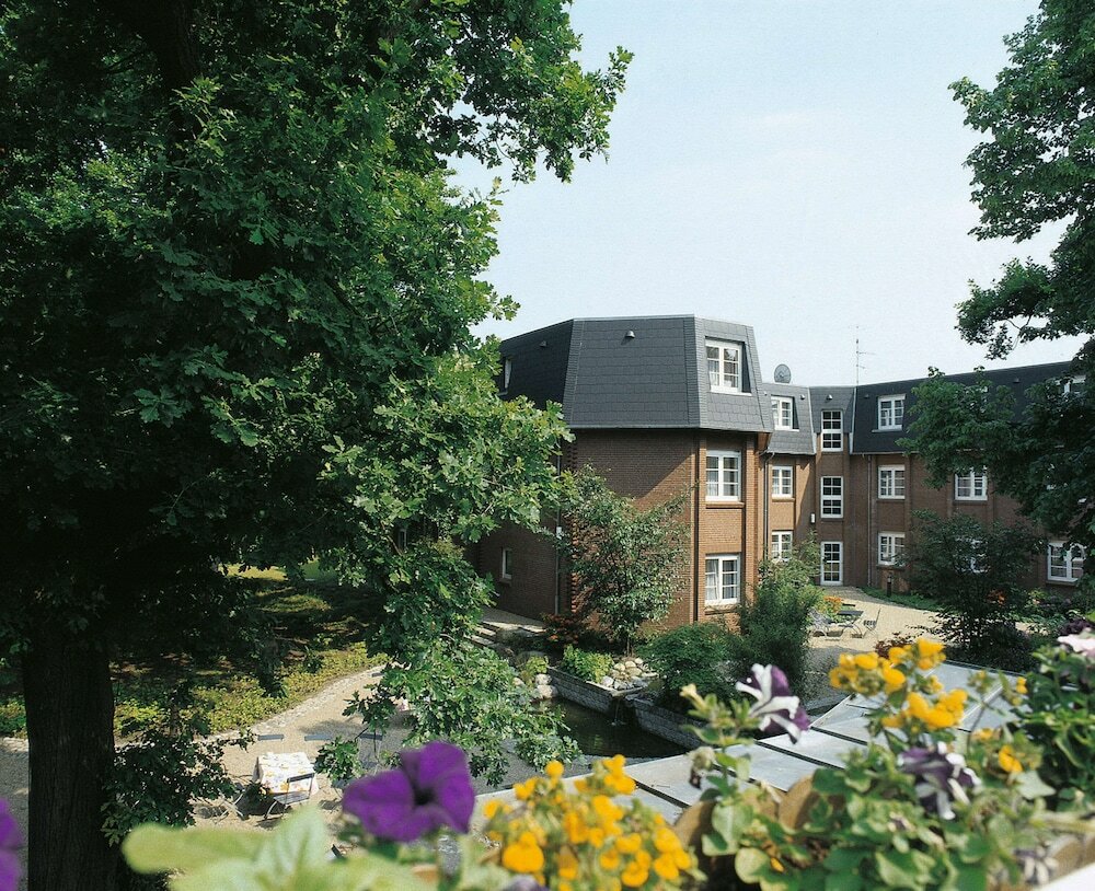 Фото Best Western Hotel Schmoeker-Hof