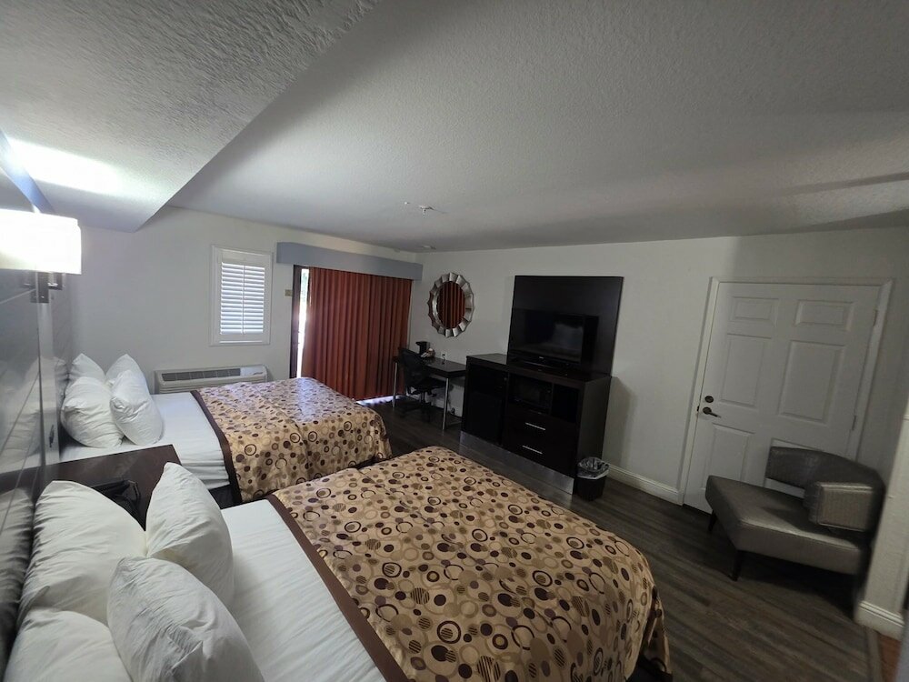 Фото Hotel Solares