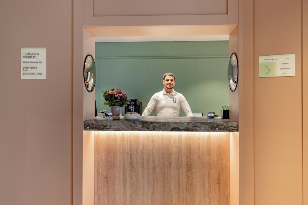 Фото Garner Hotel Hamburg Graf Moltke by Ihg