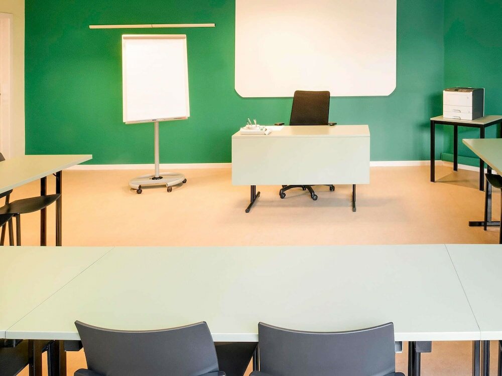 Фото ibis Brussels Centre Gare Midi