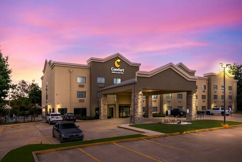 Внешний вид отеля Comfort Inn & Suites Covington - Mandeville в Парашии Святого Таммани, фото 1